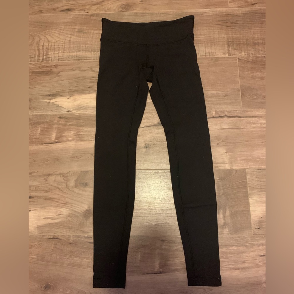 LULULEMON 31” leggings in black! (not align)